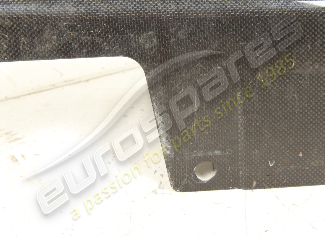 DAMAGED FERRARI COMPLETE LH OUTER SILL COVER. PART NUMBER 89130200 (3) damaged ferrari complete lh outer sill cover. part number 89130200 (3)