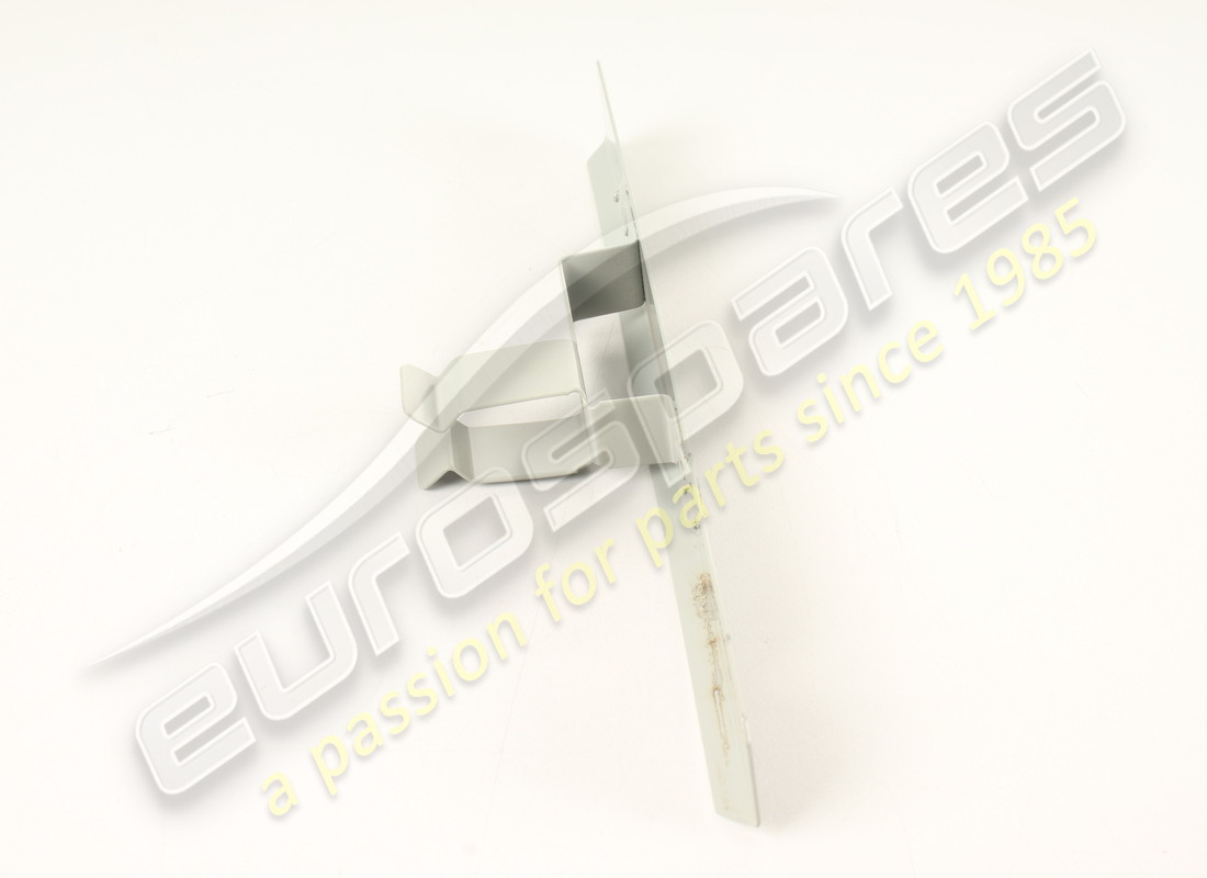 new ferrari lh wheelhouse fixing plate. part number 62854700 (2)