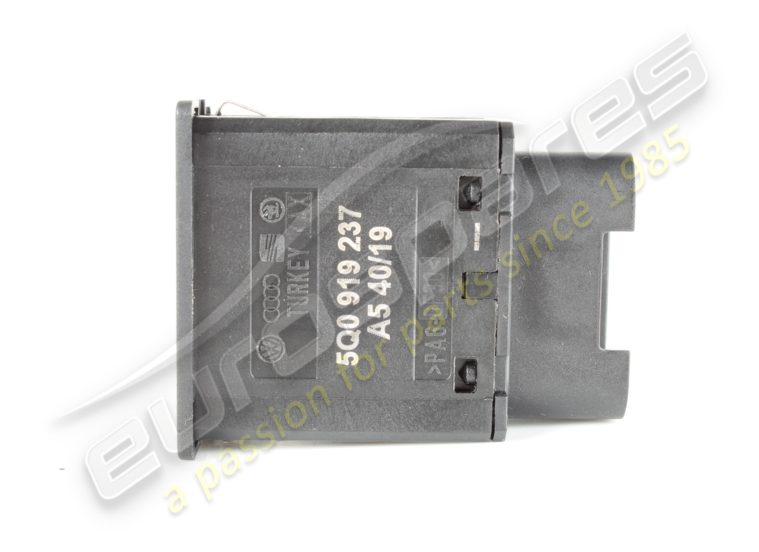 USED LAMBORGHINI SWITCH,AIRBAG. PART NUMBER 5Q0919237 (2) used lamborghini switch,airbag. part number 5q0919237 (2)