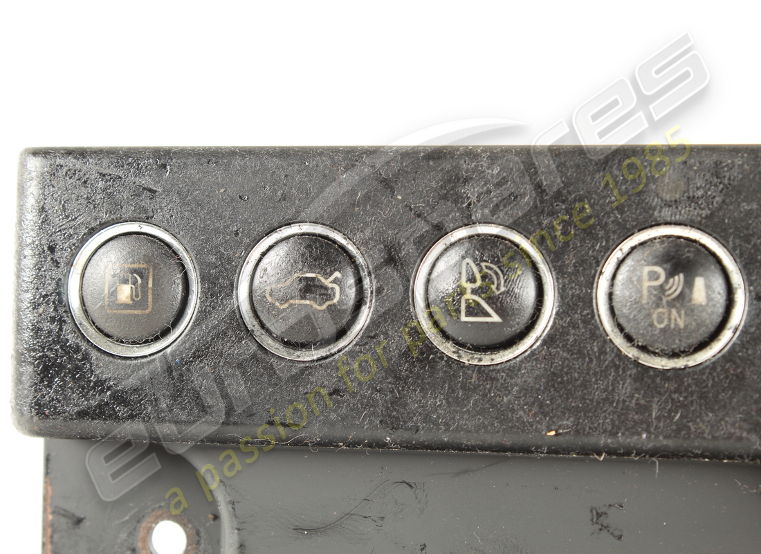 used maserati dashboard switch panel -optional-. part number 209291 (2)