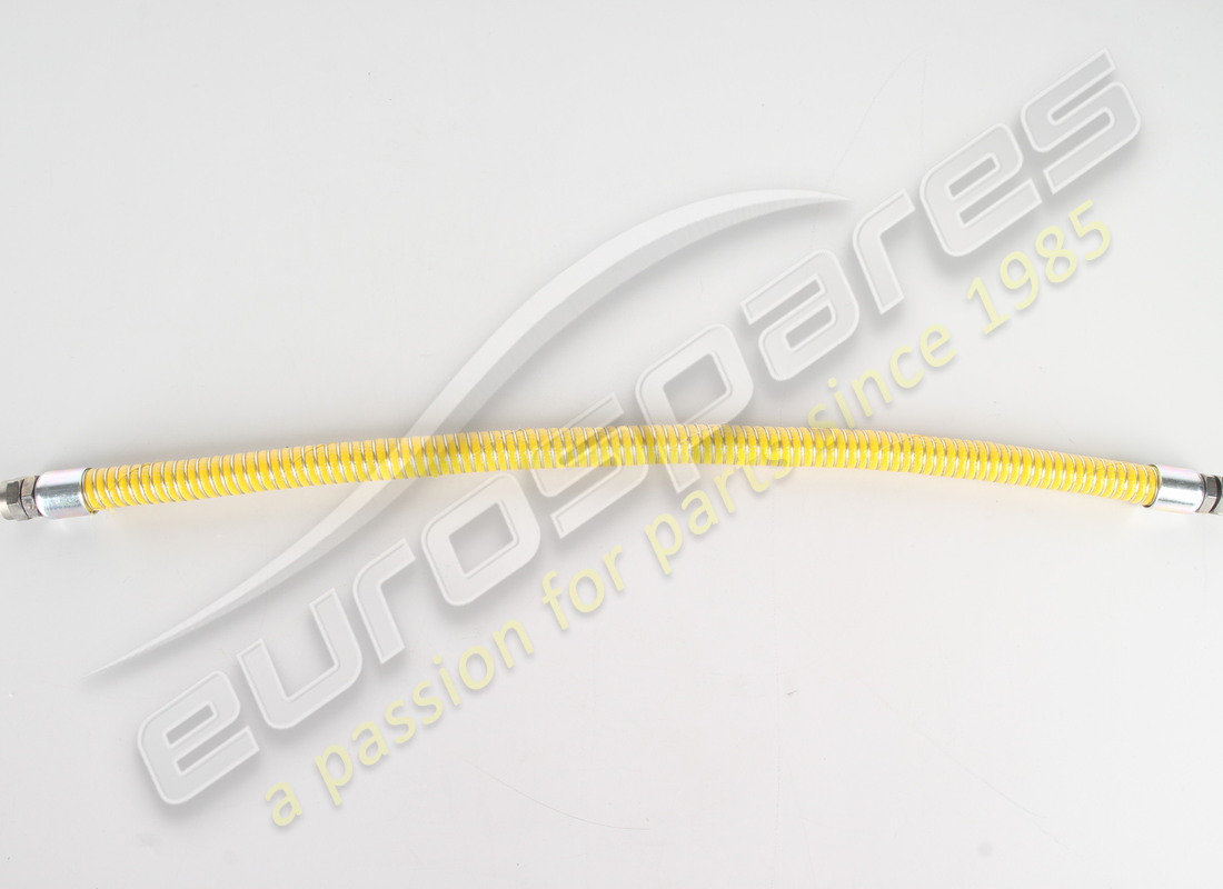 NEW OE YELLOW FUEL HOSE C/W UNIONS. PART NUMBER 19528 (1) new oe yellow fuel hose c/w unions. part number 19528 (1)