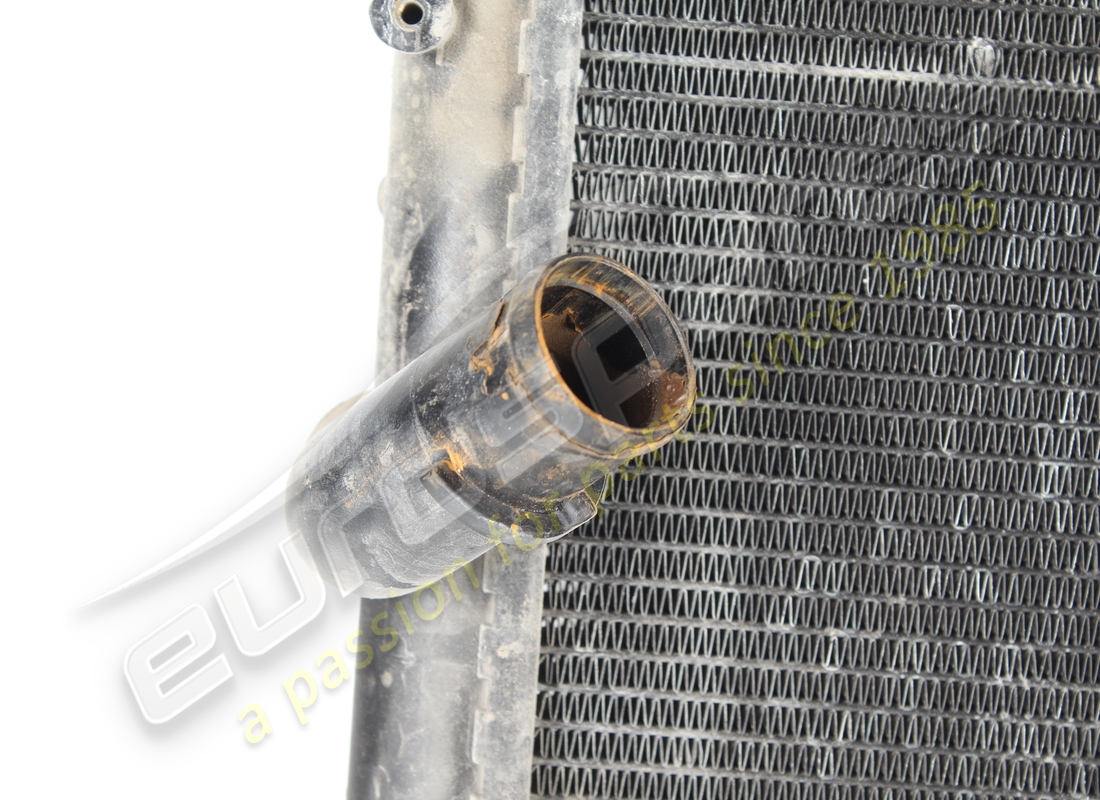 USED FERRARI ENGINE WATER RADIATOR. PART NUMBER 333926 (4) used ferrari engine water radiator. part number 333926 (4)