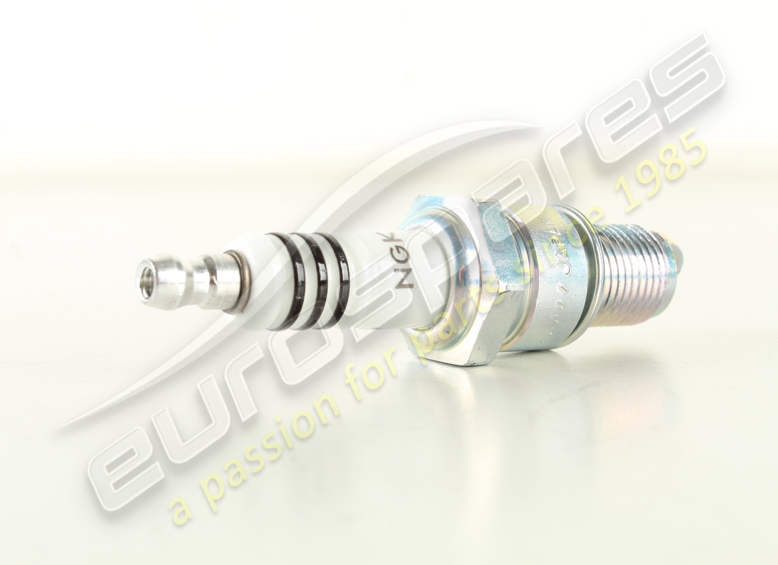 NEW NGK IRIDIUM SPARK PLUG (SCREW TOP). PART NUMBER 119492 (3) new ngk iridium spark plug (screw top). part number 119492 (3)