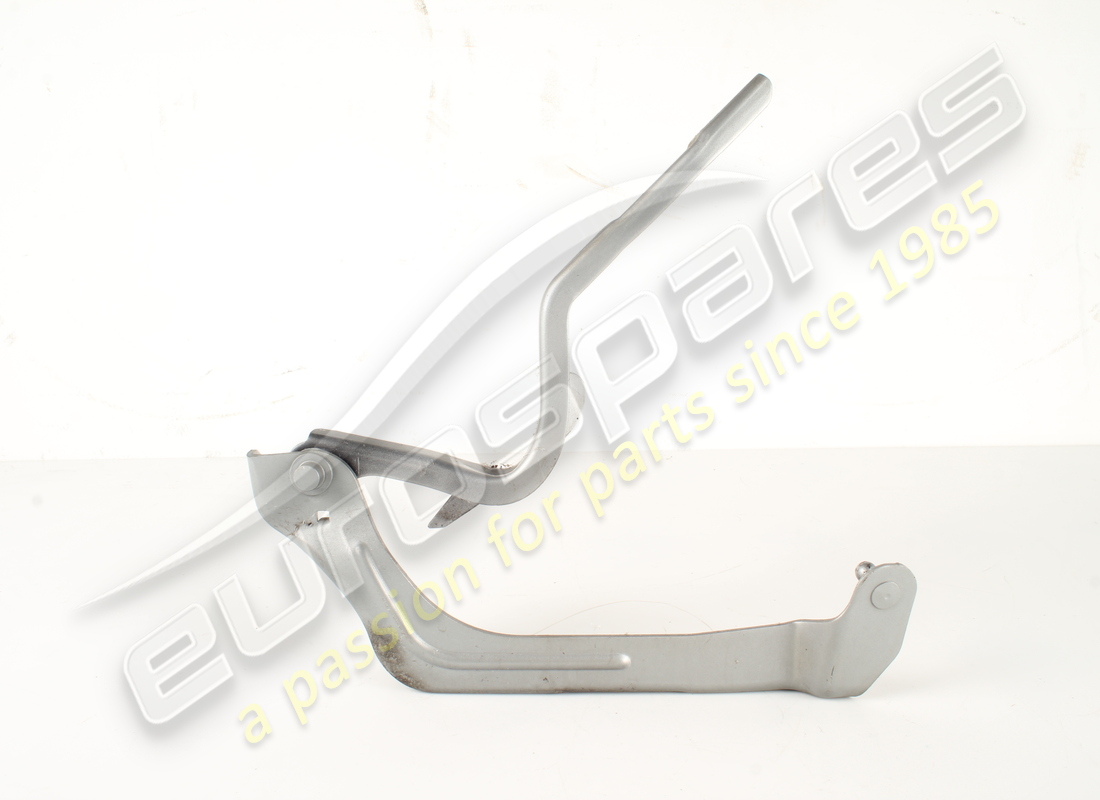 USED Maserati FRONT LID RH HINGE . PART NUMBER 670001872 (1)