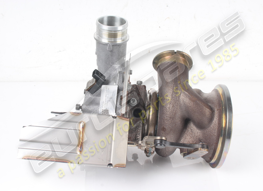 USED FERRARI RH TURBOCHARGER WITH SFJB. PART NUMBER 849086 (7) used ferrari rh turbocharger with sfjb. part number 849086 (7)