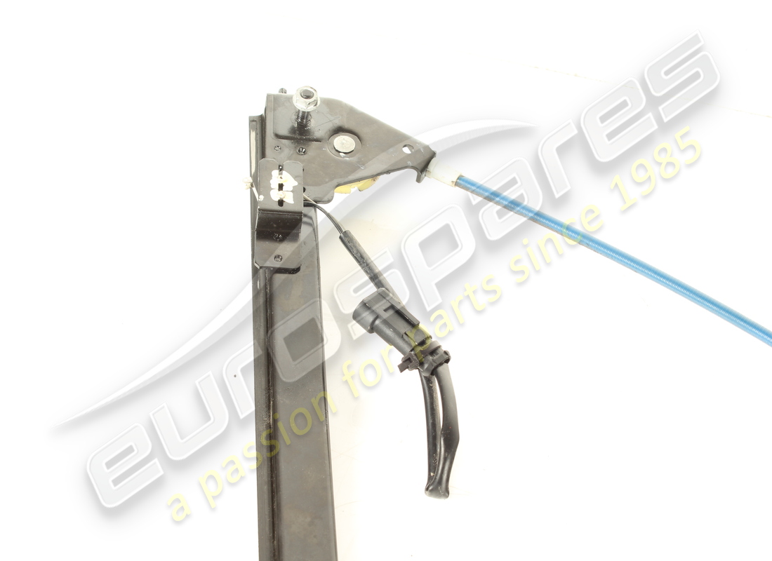 USED FERRARI FRONT LH DOOR POWER WINDOW M. PART NUMBER 82127600 (3) used ferrari front lh door power window m. part number 82127600 (3)