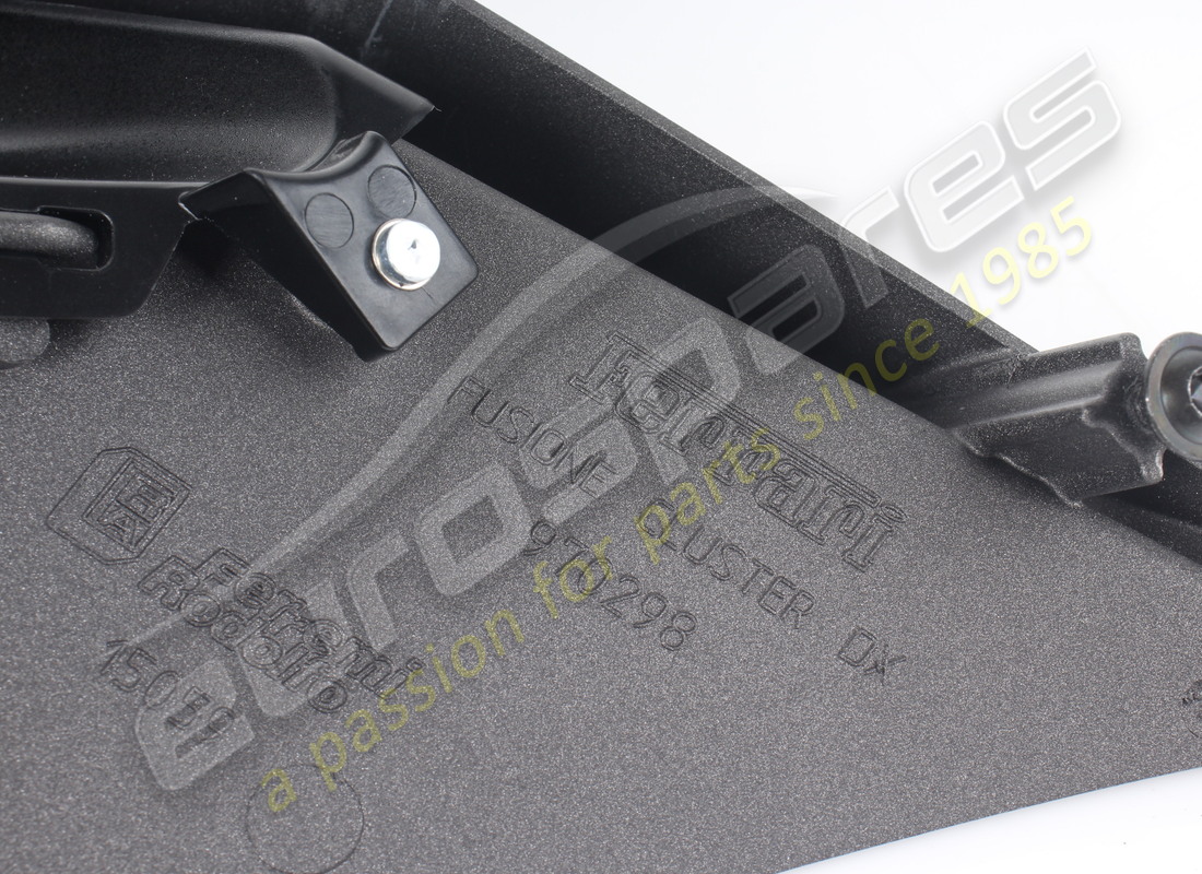 used ferrari complete rh cluster casting. part number 970245 (7)