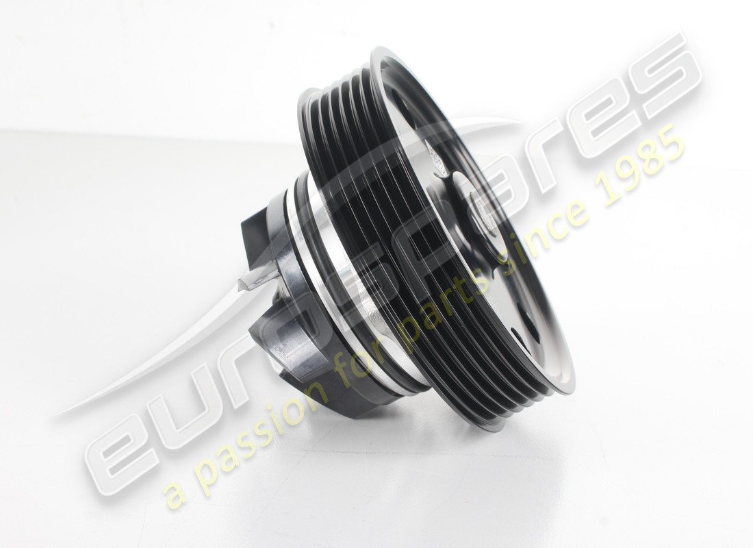 NEW MASERATI WATER PUMP. PART NUMBER 670052892 (3) new maserati water pump. part number 670052892 (3)