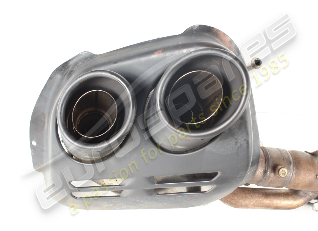 used ferrari complete lh exhaust silencer. part number 870458 (2)