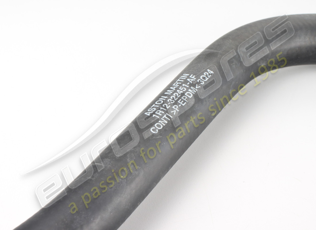 NEW ASTON MARTIN HOSE, BYPASS PIPE TO EXPANSION TANK, RETURN. PART NUMBER 1R12322451AF (3) new aston martin hose, bypass pipe to expansion tank, return. part number 1r12322451af (3)