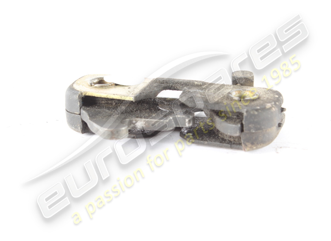 USED FERRARI BONNET LOCK. PART NUMBER 60277407 (3) used ferrari bonnet lock. part number 60277407 (3)