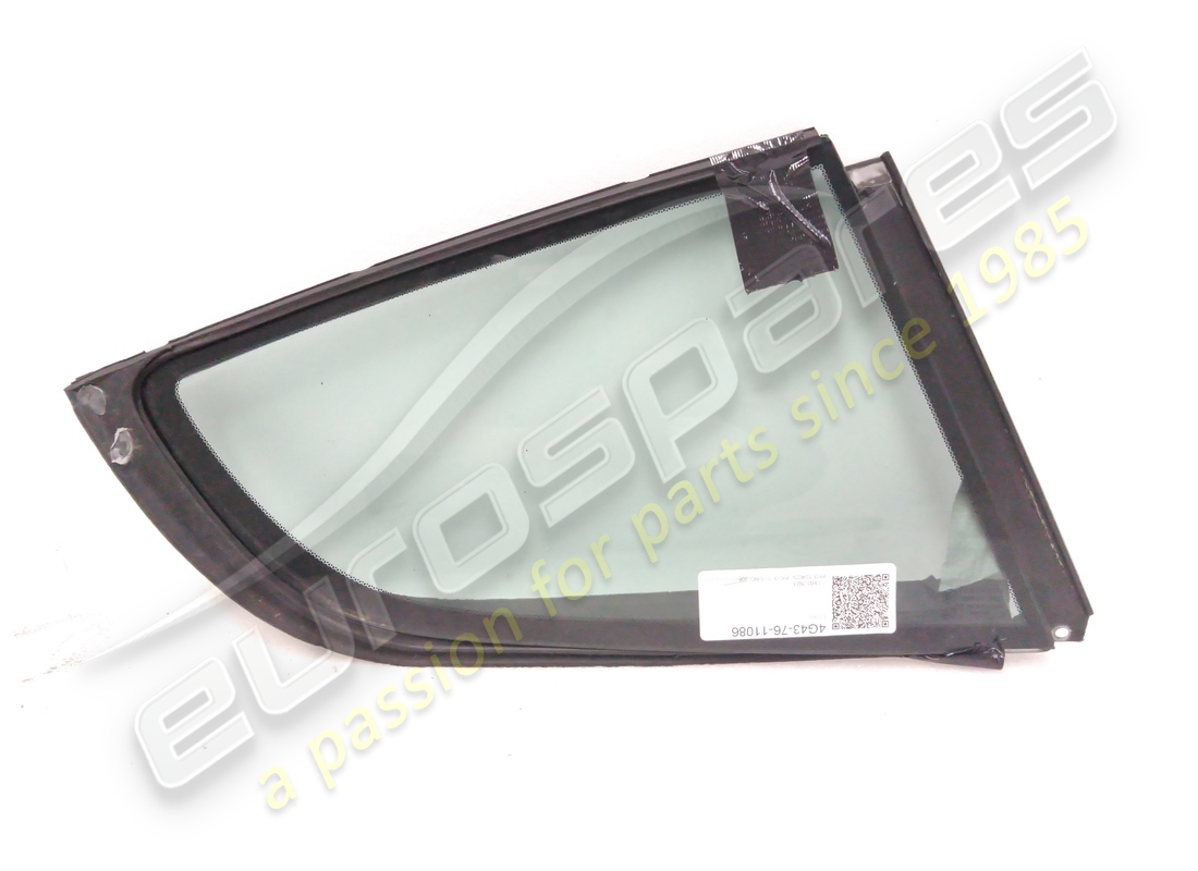 USED Aston Martin GLASS , QUARTER WINDOW, RH, COUPE . PART NUMBER 4G437611086 (1)
