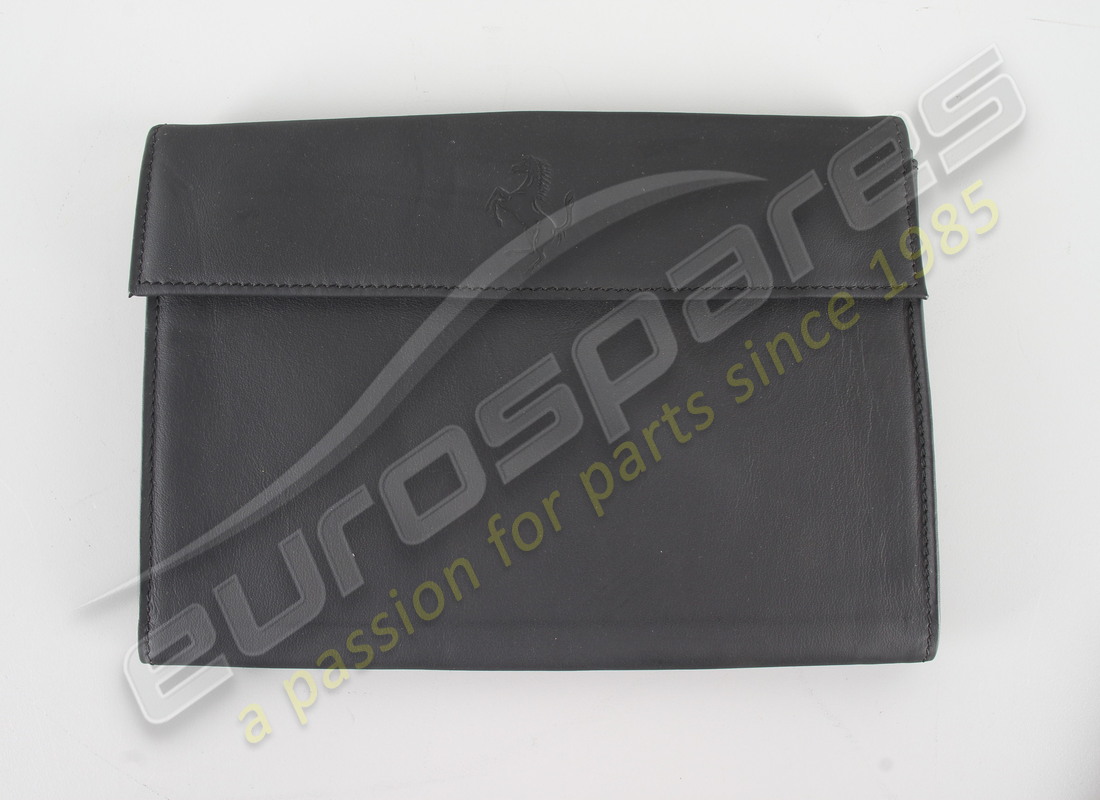 USED FERRARI 488 SPIDER BOOKLET PACK. PART NUMBER EAP1481296 (2) used ferrari 488 spider booklet pack. part number eap1481296 (2)