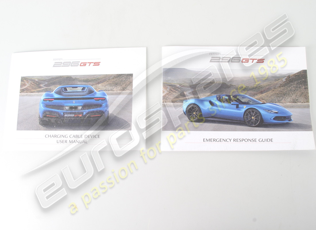 USED FERRARI FERRARI 296 BOOKLET PACK COMPLETE WITH WARRANTY BOOK. PART NUMBER EAP1481295 (2) used ferrari ferrari 296 booklet pack complete with warranty book. part number eap1481295 (2)