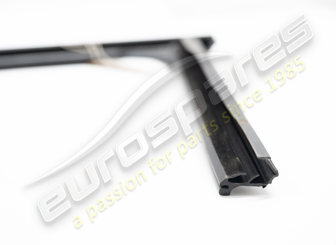 USED MASERATI LH FRONT GASKET. PART NUMBER 670295996 (3) used maserati lh front gasket. part number 670295996 (3)