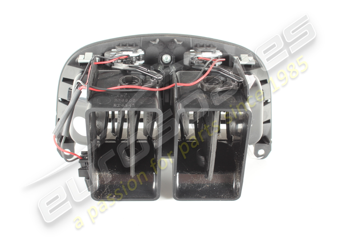 USED MASERATI AIR OPENING.. PART NUMBER 670011357 (2) used maserati air opening.. part number 670011357 (2)