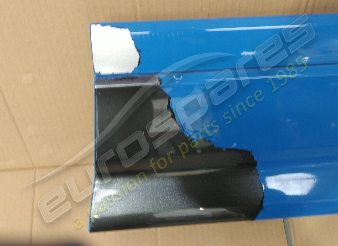 USED LAMBORGHINI COVER. PART NUMBER 4ML853960BY9B (2) used lamborghini cover. part number 4ml853960by9b (2)