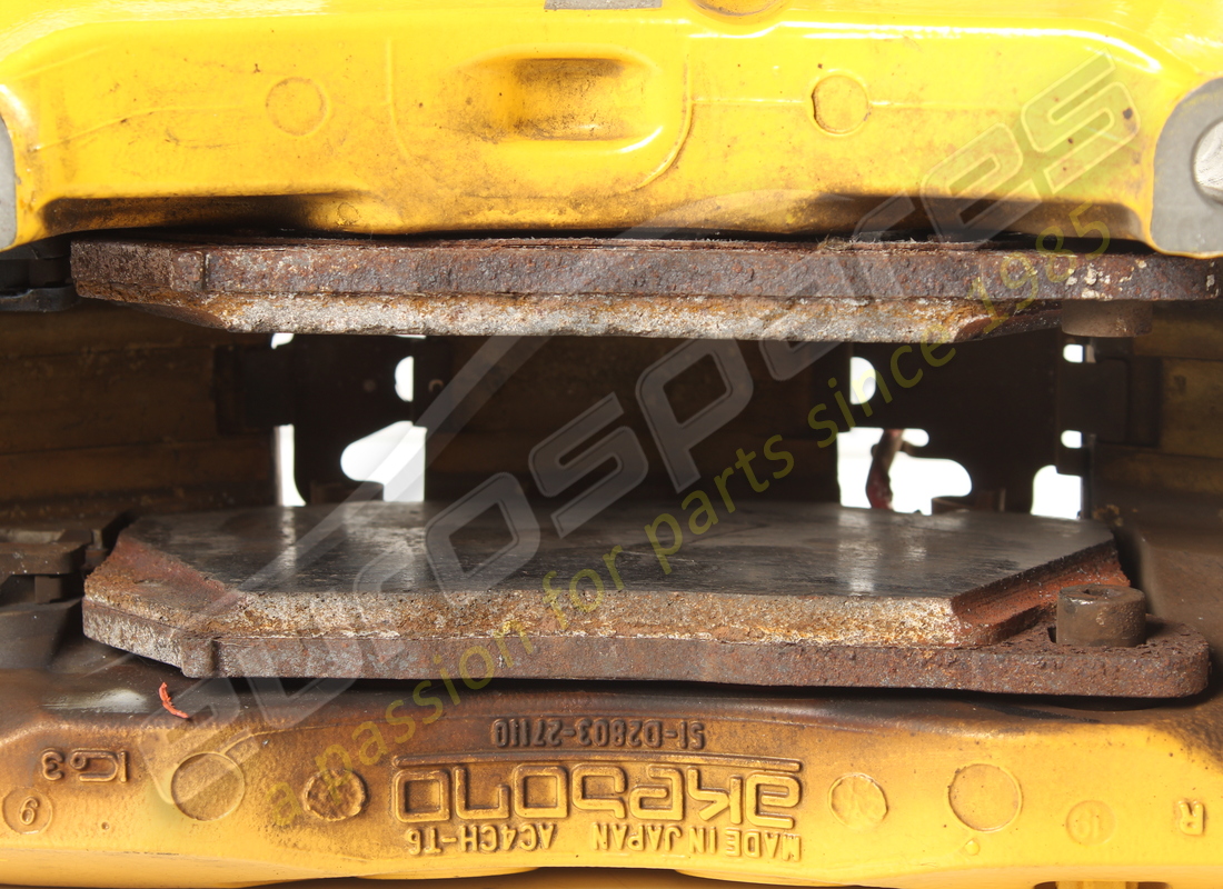 USED LAMBORGHINI BRAKE CALIPER 21 CERAMIC 10K. PART NUMBER 4M0615106GD (3) used lamborghini brake caliper 21 ceramic 10k. part number 4m0615106gd (3)