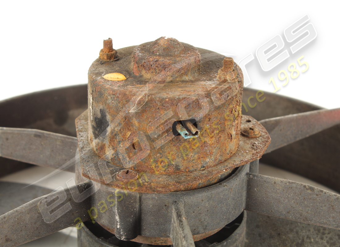 USED FERRARI COMPLETE ELECTRIC FAN FOR AIR-CONDITIONING CONDENSER. PART NUMBER 65519200 (3) used ferrari complete electric fan for air-conditioning condenser. part number 65519200 (3)