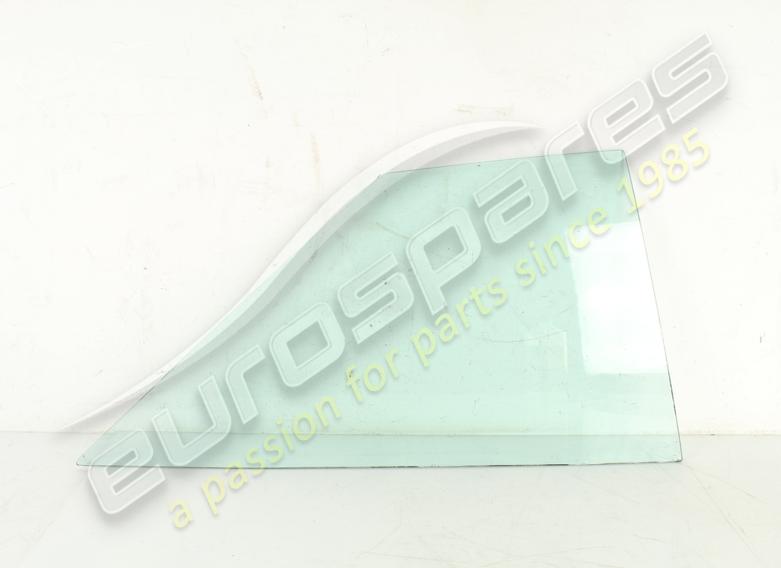 USED Ferrari RHR QUARTER WINDOW 412 . PART NUMBER 2574201610 (1)