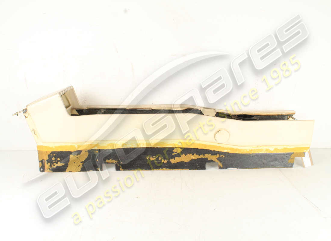 USED FERRARI TUNNEL RHD PART NUMBER 61622400 (2) used ferrari tunnel rhd part number 61622400 (2)