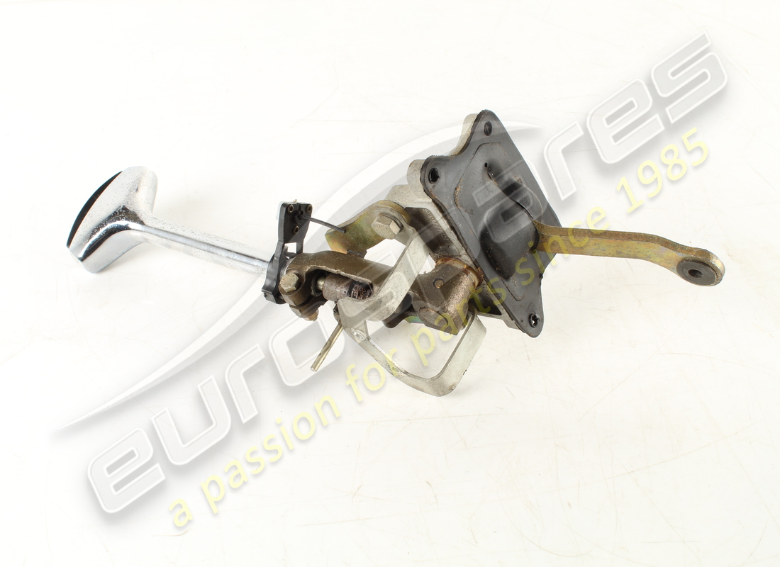 used ferrari gear selector. part number eap1726474 (4)