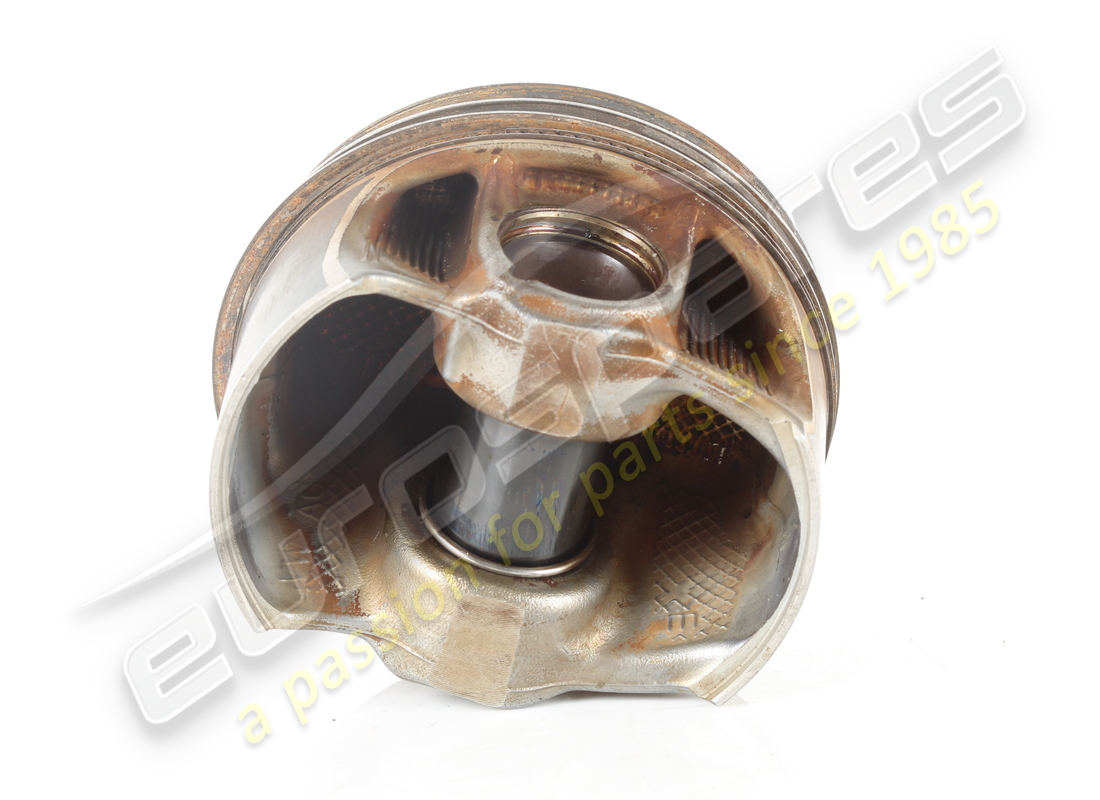 used lamborghini piston complete. part number 0p2107065e (3)