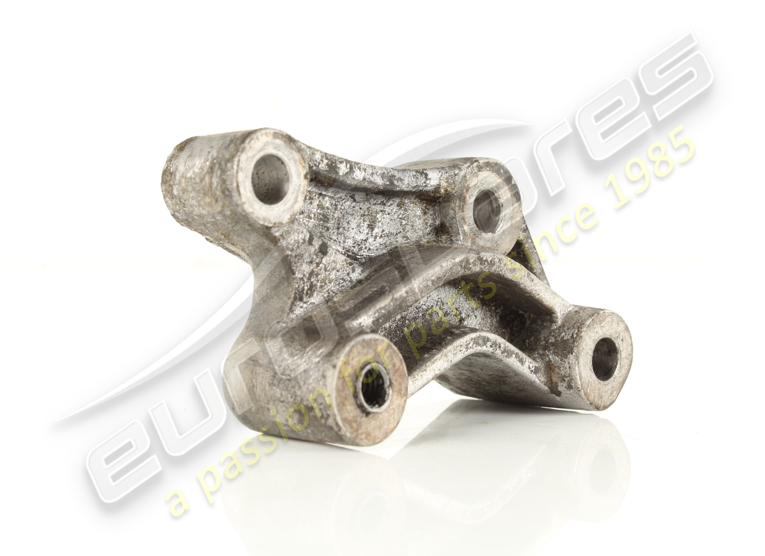 used maserati hydraulic tensioner mount 6. part number 578038000 (4)