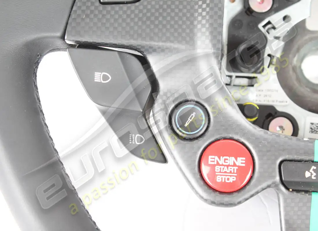 NEW FERRARI COMPLETE STEERING WHEEL. PART NUMBER 337540 (4) new ferrari complete steering wheel. part number 337540 (4)