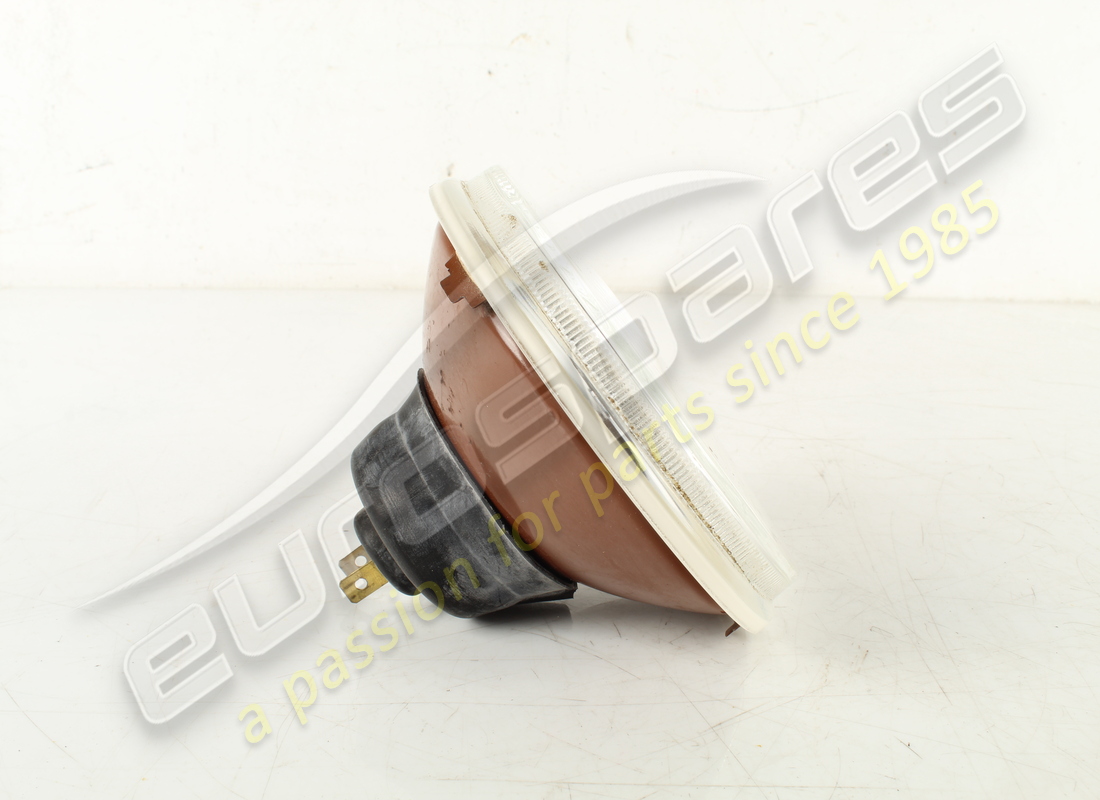 USED FERRARI DIP BEAM LAMP UNIT LHD PART NUMBER 60907400 (3) used ferrari dip beam lamp unit lhd part number 60907400 (3)