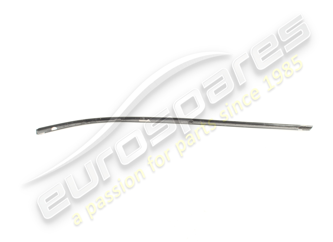 used ferrari rh upper moulding. part number 60665100 (4)