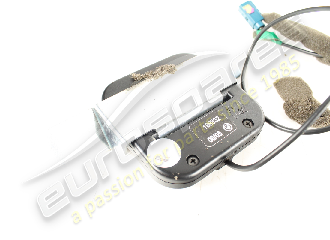 used maserati gps antenna with cable. part number 198832 (4)