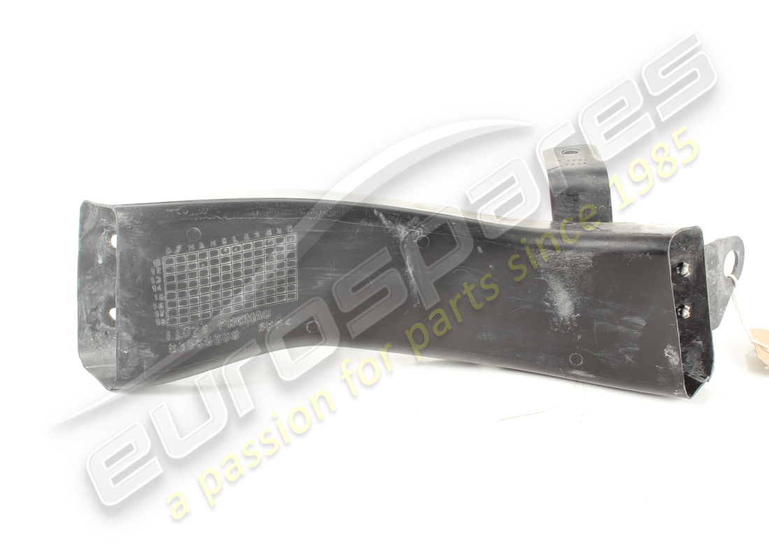 USED FERRARI RH BRAKE AIR DUCT. PART NUMBER 83565300 (2) used ferrari rh brake air duct. part number 83565300 (2)