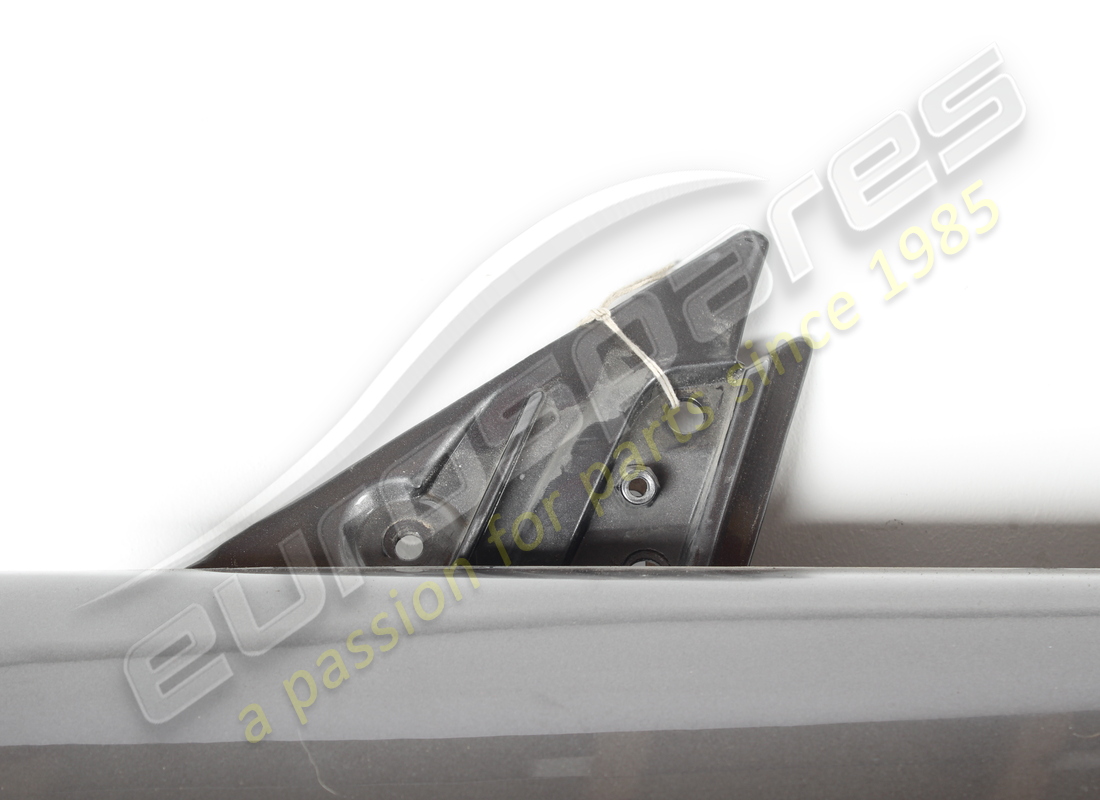 used ferrari complete lh lateral door. part number 83207811 (2)