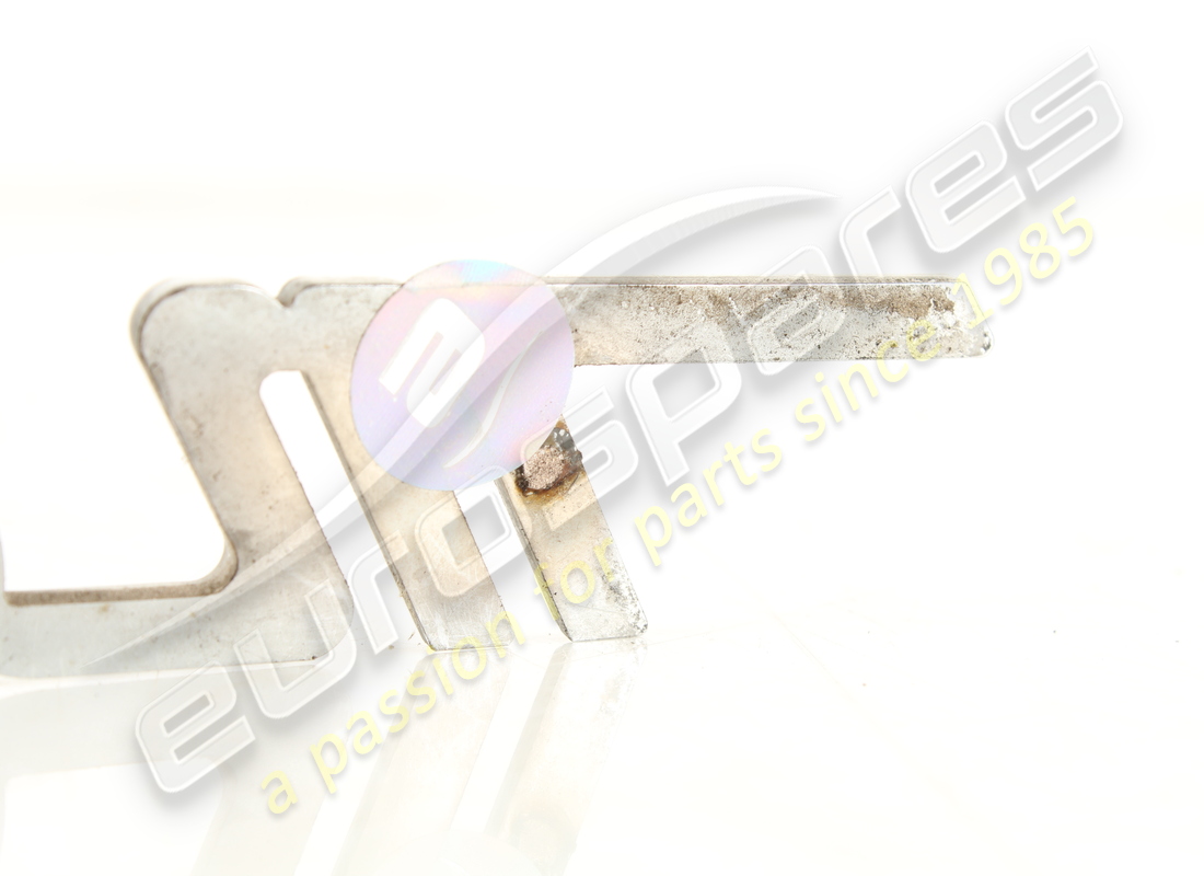 used maserati company code on rear door. part number 386100132 (3)