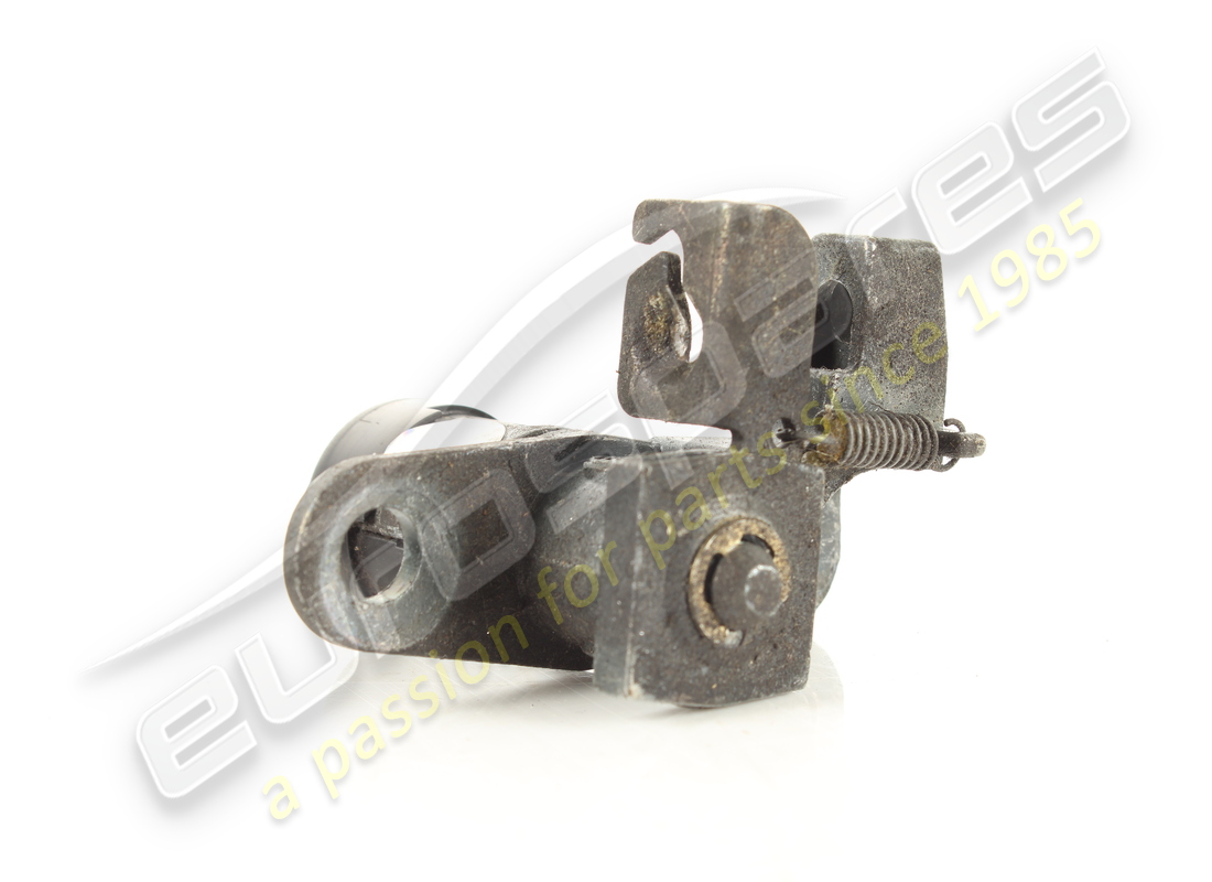 used maserati lock seat ( 82484270 ). part number 374705340 (2)