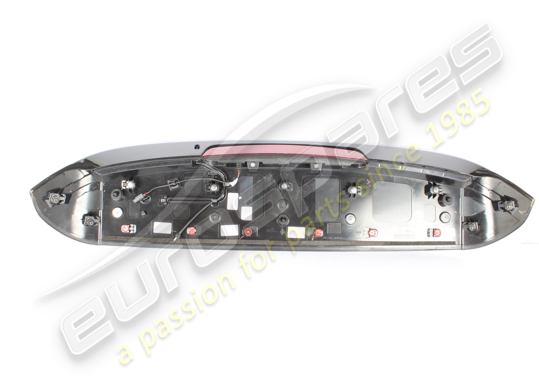 used maserati rear spoiler. part number 673013855 (2)