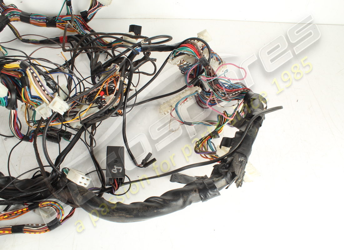 used ferrari central cables rhd part number 128776 (5)