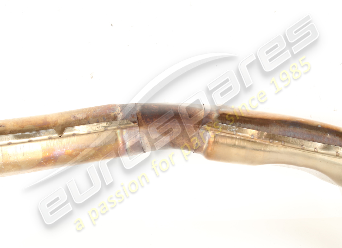 USED FERRARI RH REAR EXTENSION. PART NUMBER 300458 (3) used ferrari rh rear extension. part number 300458 (3)