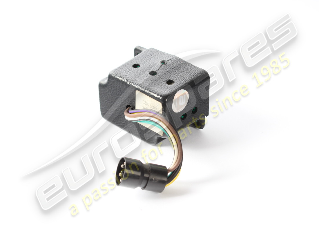 USED FERRARI AIR REGULATOR. PART NUMBER 124082 (2) used ferrari air regulator. part number 124082 (2)