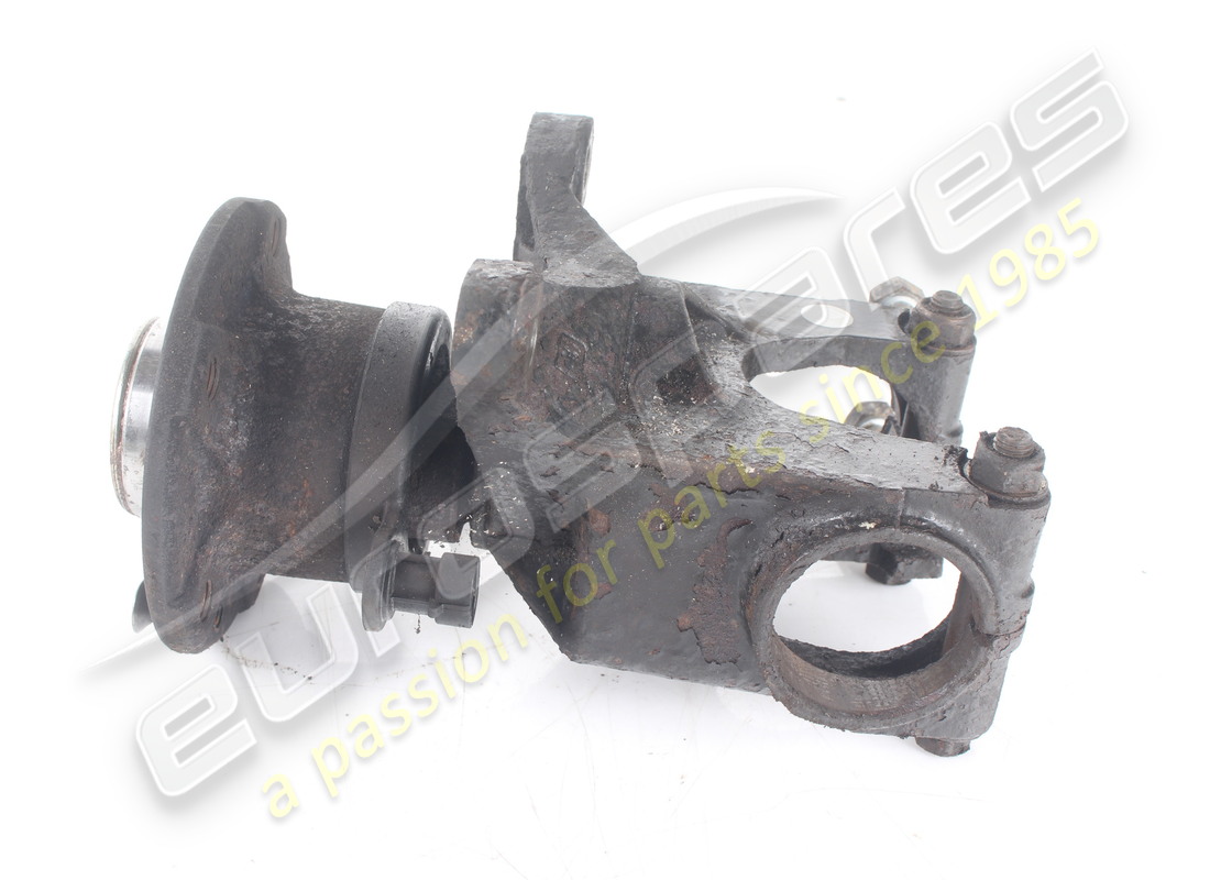 used eurospares front lh axle mount complete. part number eap1726400 (3)