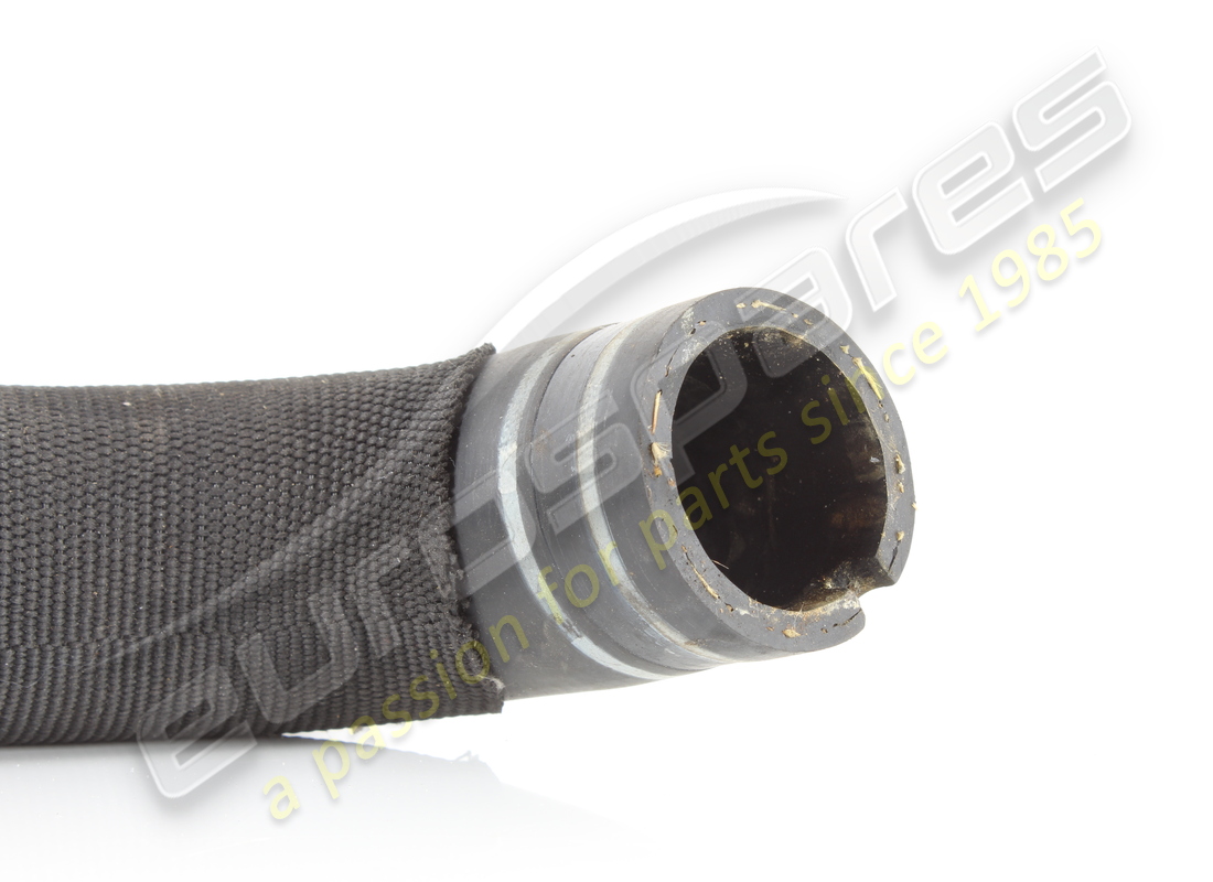 used ferrari manicotto uscita radiatore. part number 883348 (2)