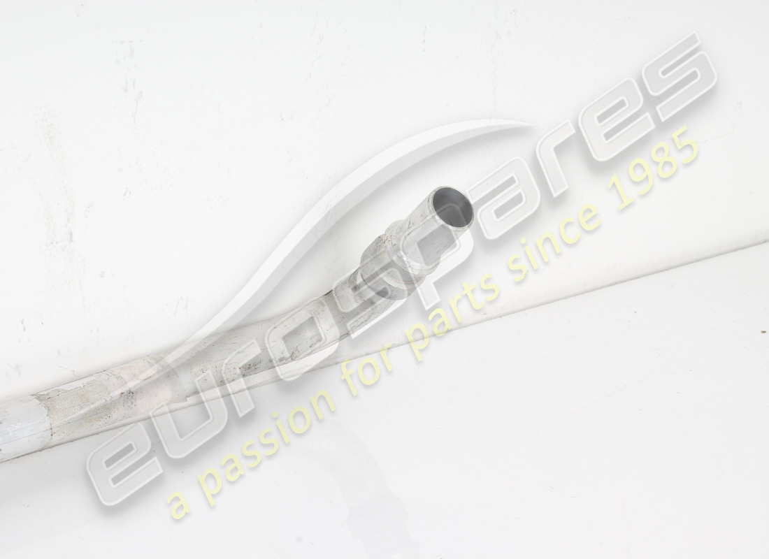 used ferrari tubo h2o sottopianale. part number 869466 (2)