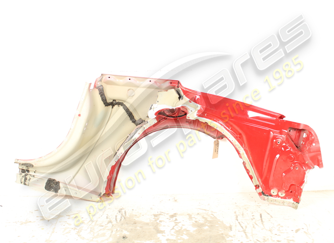 USED FERRARI COMPLETE RH LATERAL PANEL. PART NUMBER 88735811 (5) used ferrari complete rh lateral panel. part number 88735811 (5)