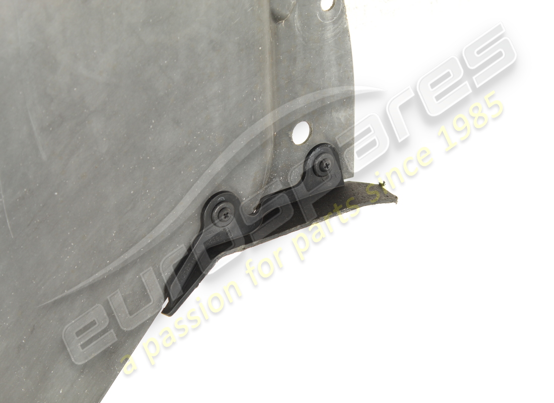 damaged ferrari rear flat undertray section. part number 86574100 (3)