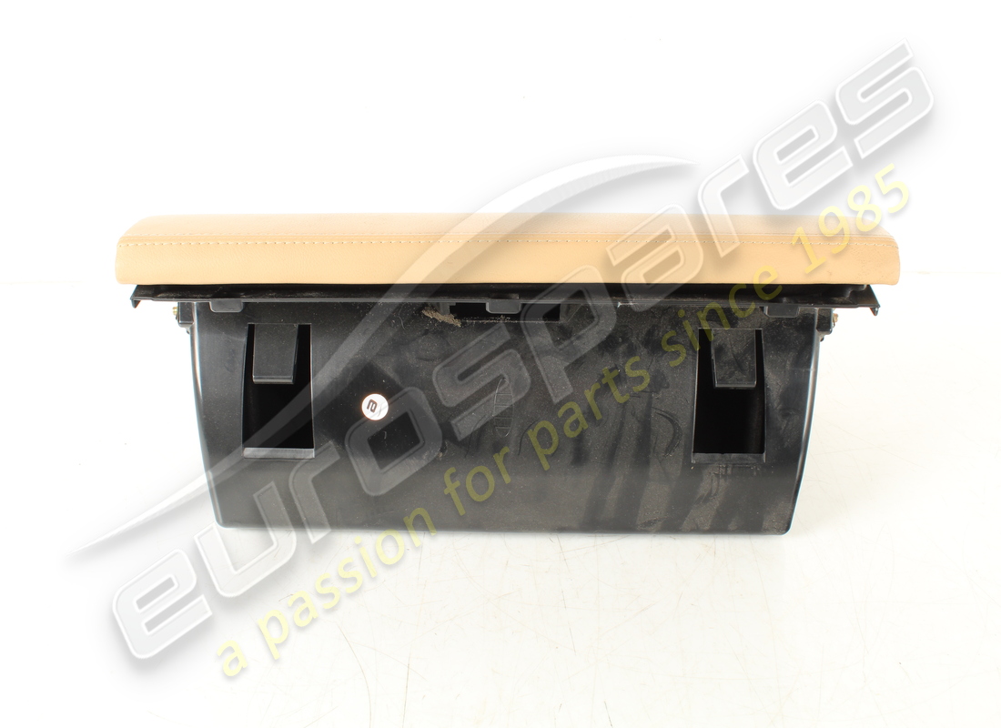 USED MASERATI COMPLETE GLOVE COMPARTMENT. PART NUMBER 980139367 (3) used maserati complete glove compartment. part number 980139367 (3)