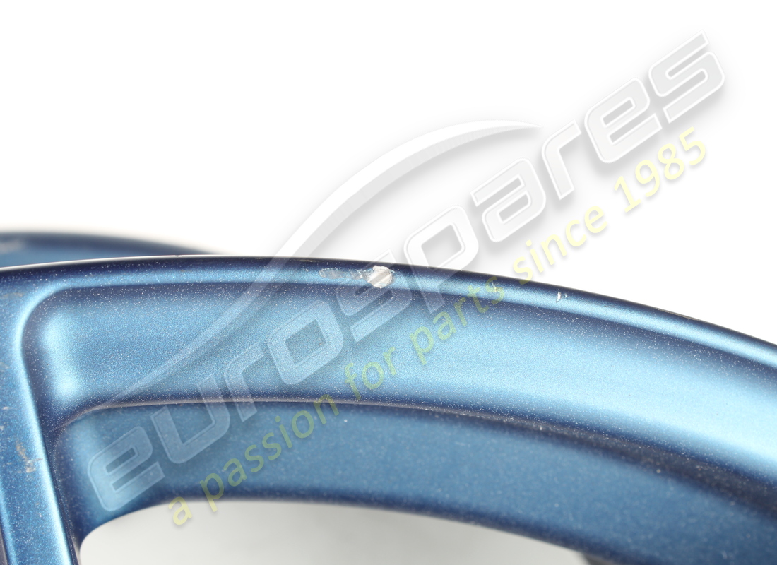 used ferrari rear wheel. part number 323895 (6)