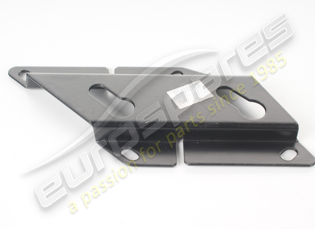 NEW FERRARI RH PLATE FOR FIXING WEEL. PART NUMBER 63601900 (3) new ferrari rh plate for fixing weel. part number 63601900 (3)