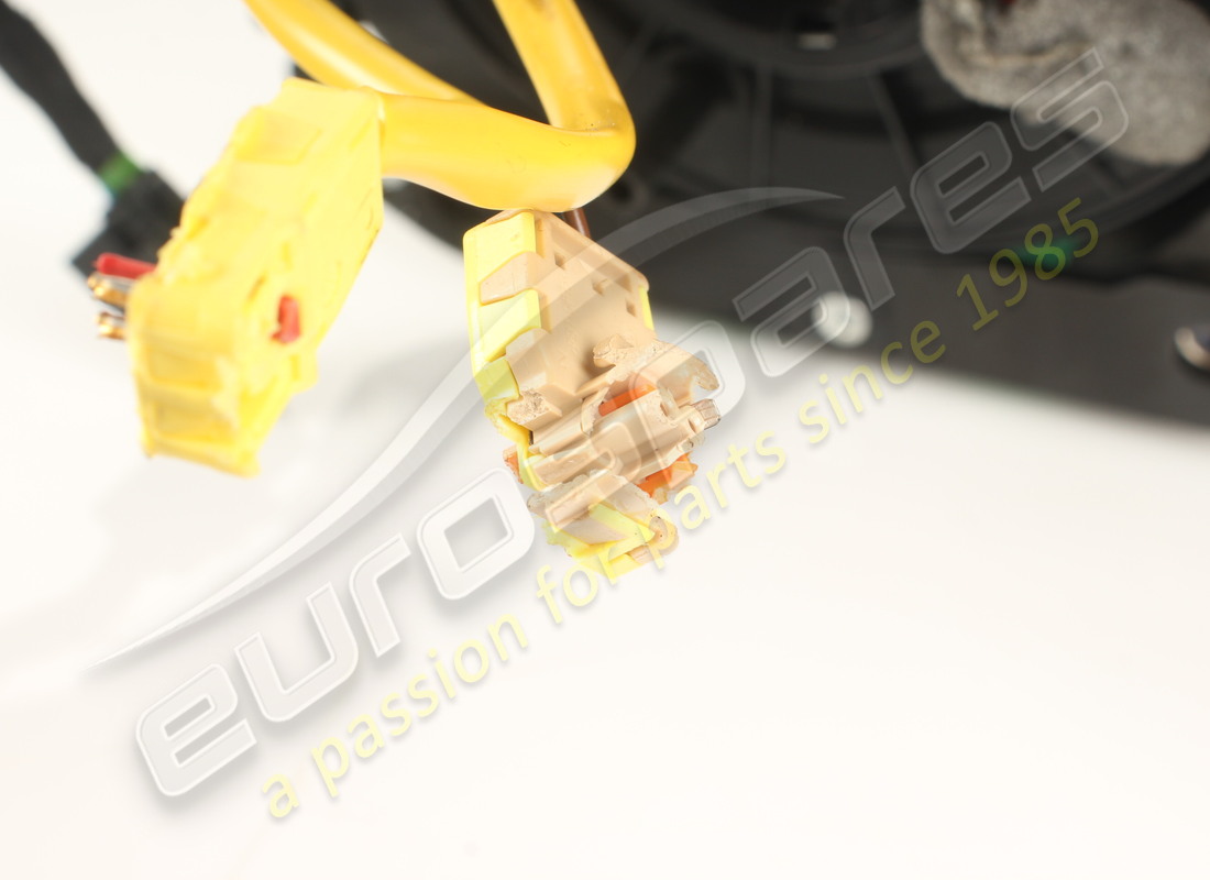 USED FERRARI CARBON MAGNETIC GEARBOX CONTROL SET (SHINY). PART NUMBER 817753 (8) used ferrari carbon magnetic gearbox control set (shiny). part number 817753 (8)