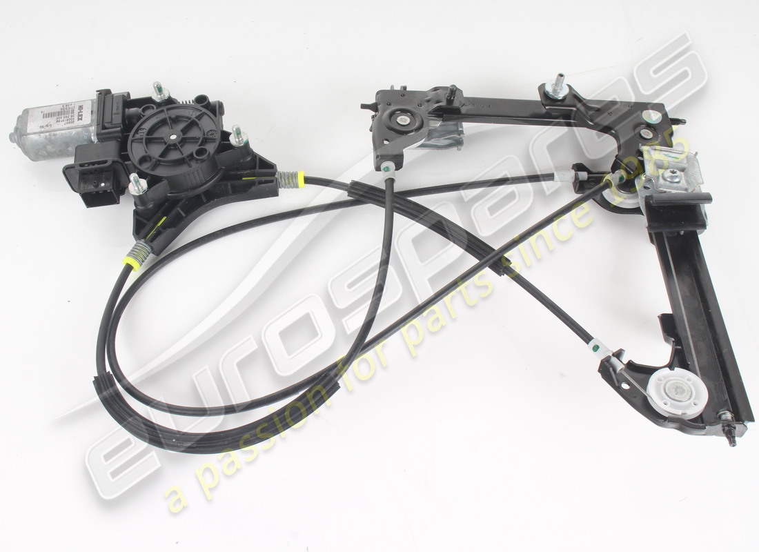 USED Ferrari REAR SCREEN LIFTER . PART NUMBER 815189 (1)